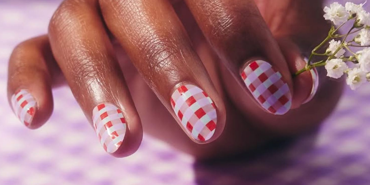 13 Gingham Nail Ideas Just In Time For Summer