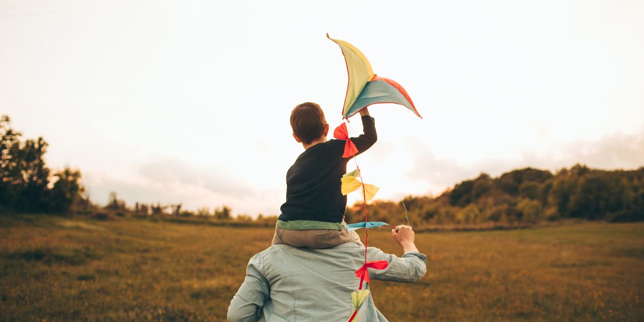 50 Questions to Ask Your Parents That’ll Bring You Closer Than Ever