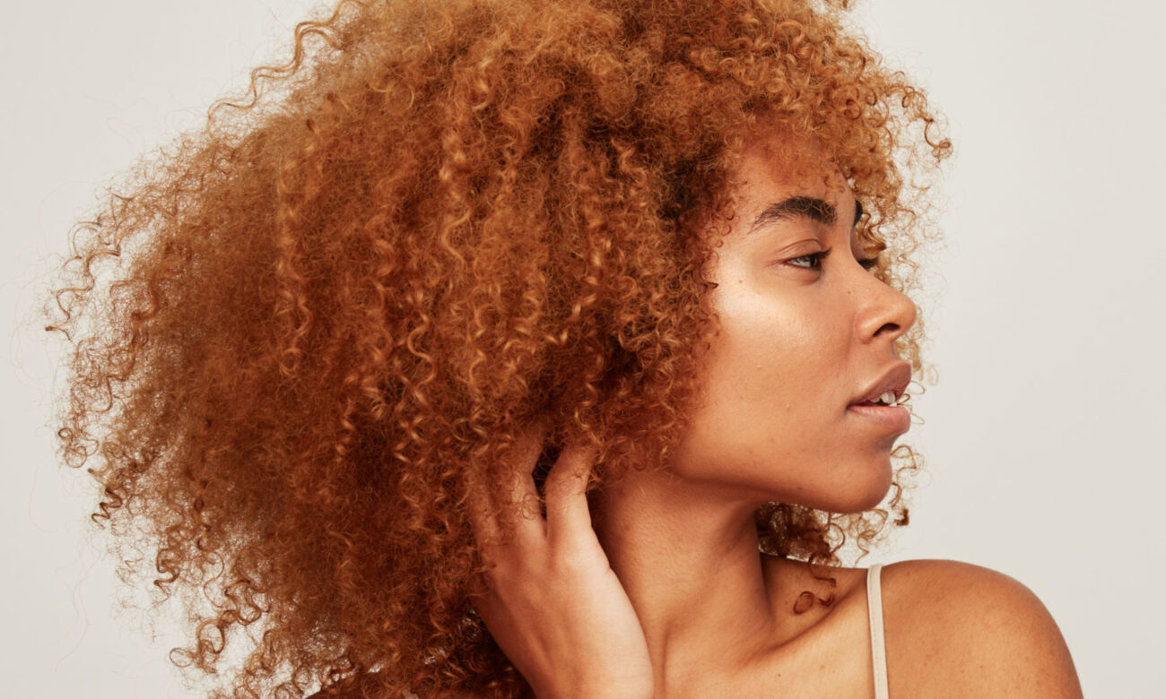 An Easy Hair Care Routine To Prevent Grays, Backed By Experts