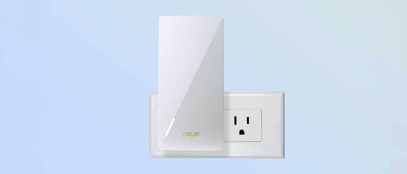 An Asus RP-AX58 Wi-Fi 6 extender.
