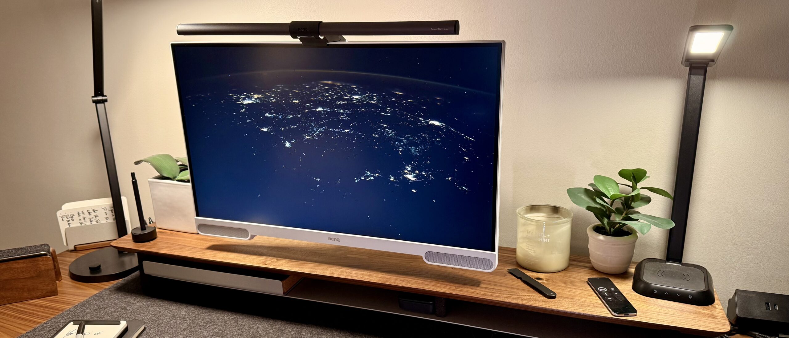 BenQ EW2790U
