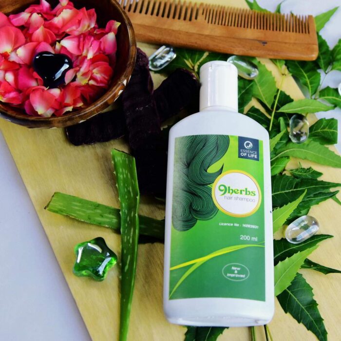 Essence of Life 9+ Ayurvedic Herbs Herbal Natural Hairwash Shampoo - 200ml – with Aloe vera, Neem, Henna, Trifala, Shikakai, Sarita, Nagarmotha, Daru Haldi Cleanser for Controlling Dandruff & Hair fall | for Reducing Scalp Irritation | Paraben & Sulphate-Free | Suitable for All Hair Types | For Men & Women