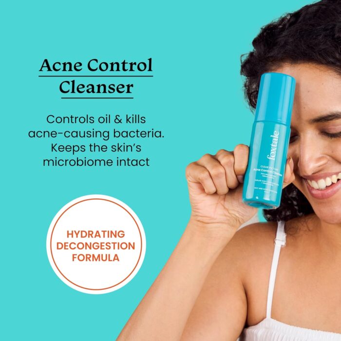 Foxtale 2% Salicylic Acid Face Wash for Oily & Acne Prone Skin, Controls Oil & Kills Acne Causing Bacteria, Acne Control Cleanser for Men & Women - 100 ml