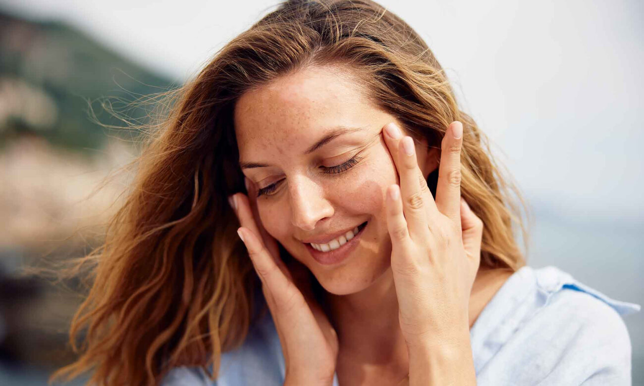 Hormonal Changes Can Lead To Sagging Skin For Both Men & Women