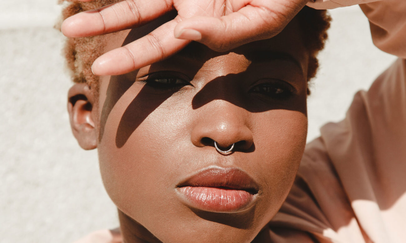 How Sulfur Can Help Heatproof Your Skin, From A Dermatologist