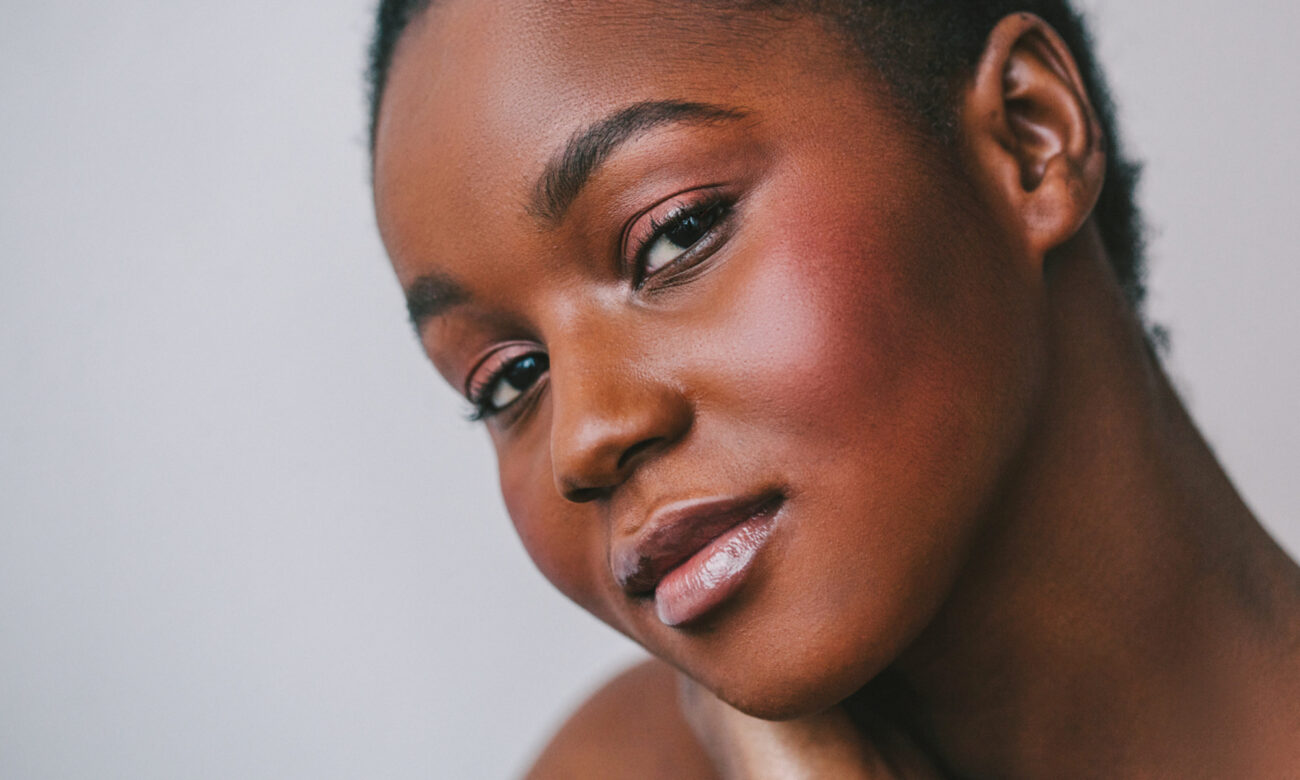 Lip Gloss As Highlighter: How Gloss Can Give You That Glow