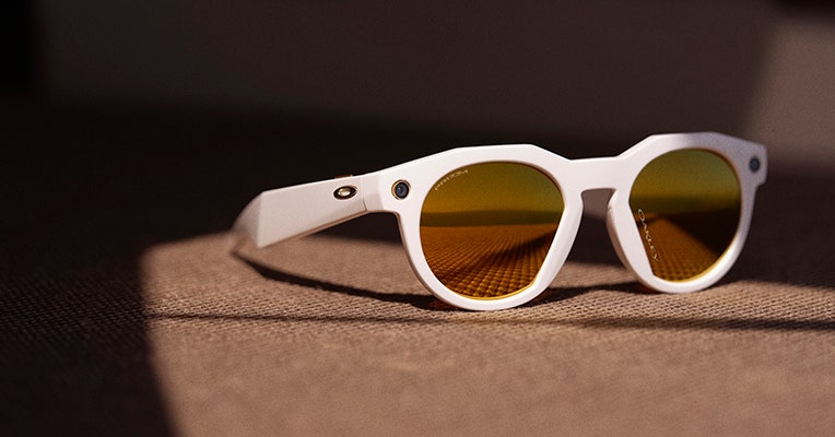 Meta's Oakley Smart Glasses Have 3K Video—Watch Out, Ray-Ban