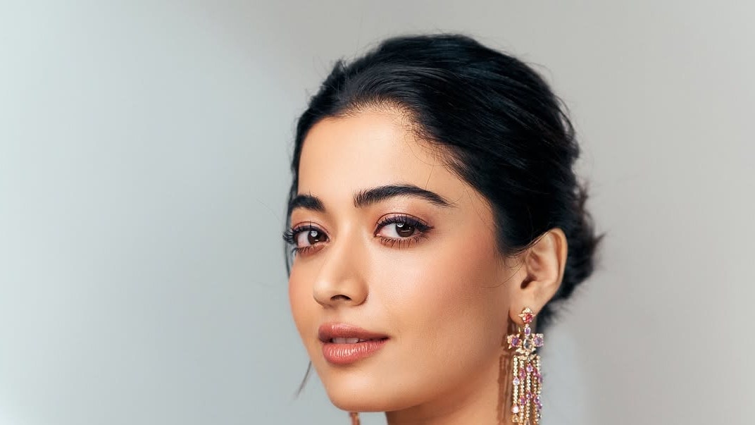 Rashmika Mandanna’s forest-inspired sari by Anita Dongre took a romantic blush hue