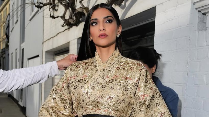 Sonam Kapoor went for definition without drama, Alia Bhatt leaned luminous in this week's best beauty looks