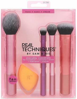 Wadhwa Enterprises Celebrity Makeup Brush for Womens and Girls|4 in 1 Real Technique Brush Puff Vala