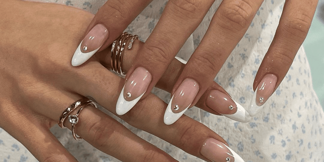 15 Almond French Nail Ideas to Try for a Classy Summer Mani