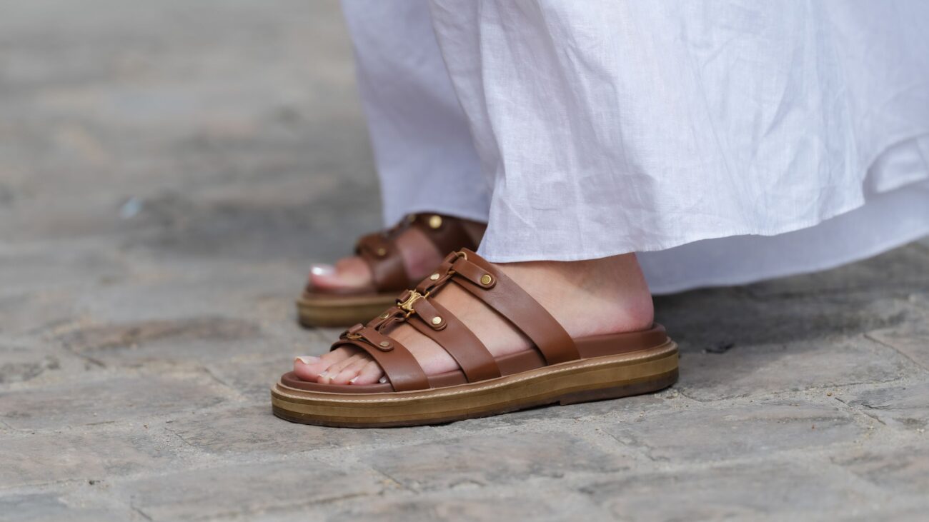 15 Best Walking Sandals for Women, Tested and Reviewed 2025