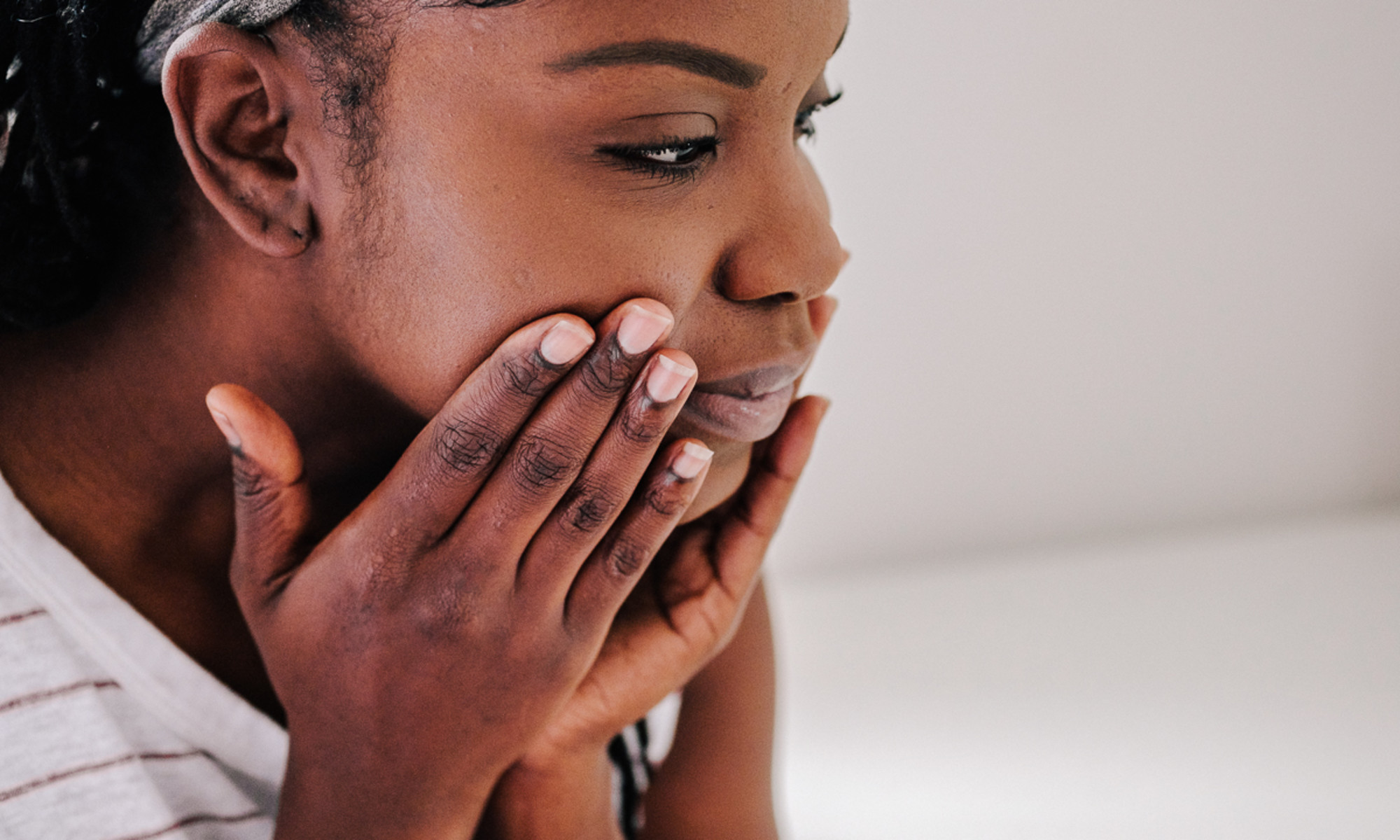 3 Ways To Ease Fine Lines + Wrinkles, Even On Sensitive Skin