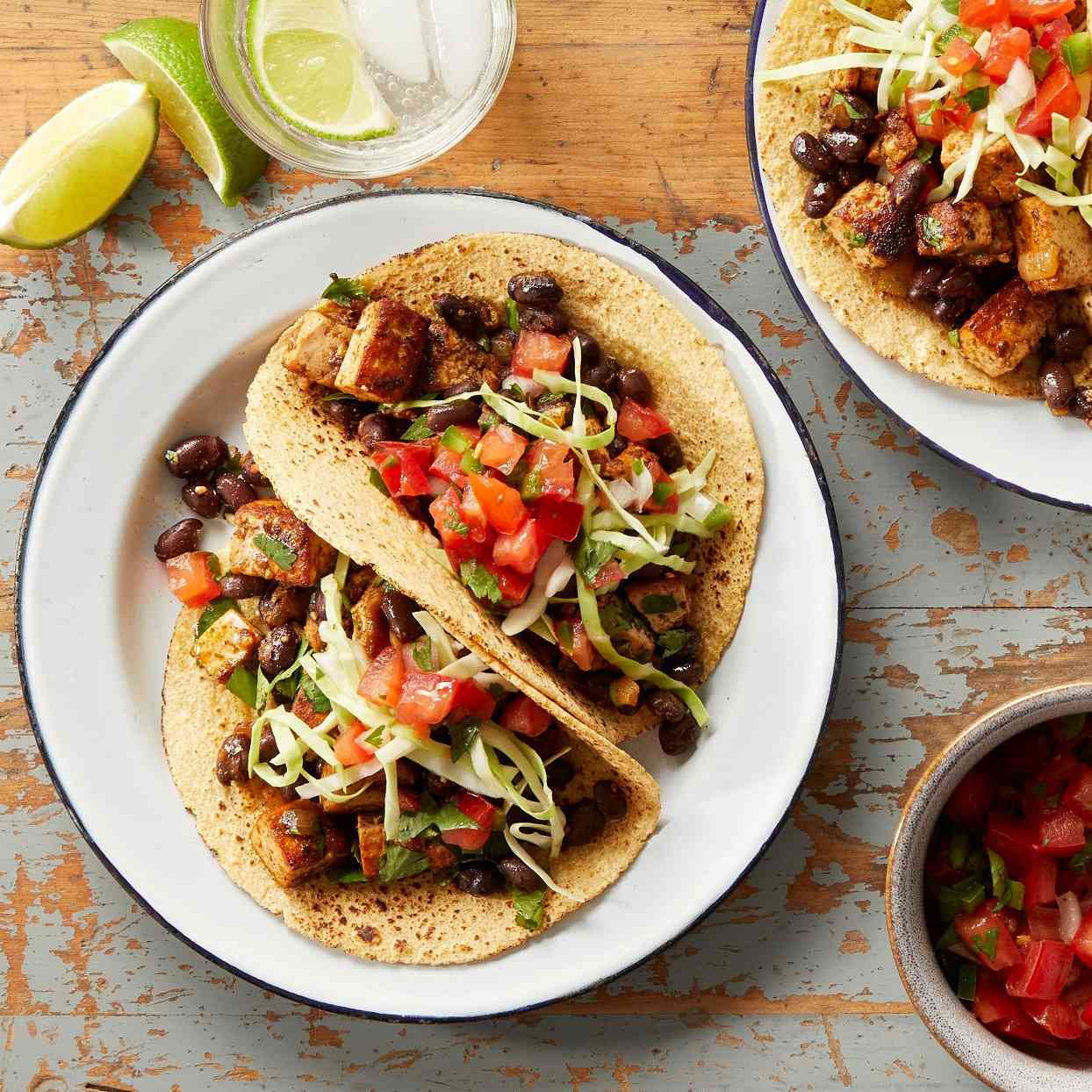 6 Proteins to Add to Your Grocery List to Help You Lose Weight, According to Dietitians