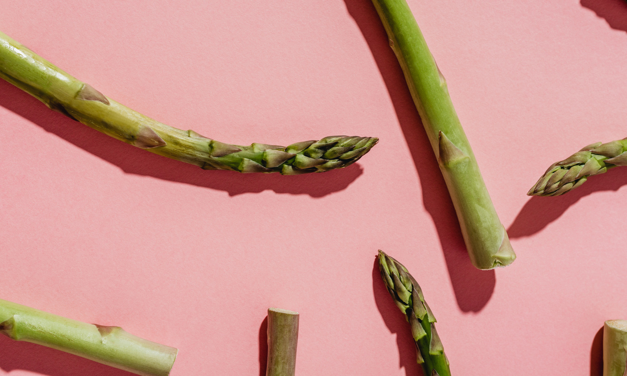 6 Reasons Your Pee Smells & What To Do, According To Urologists