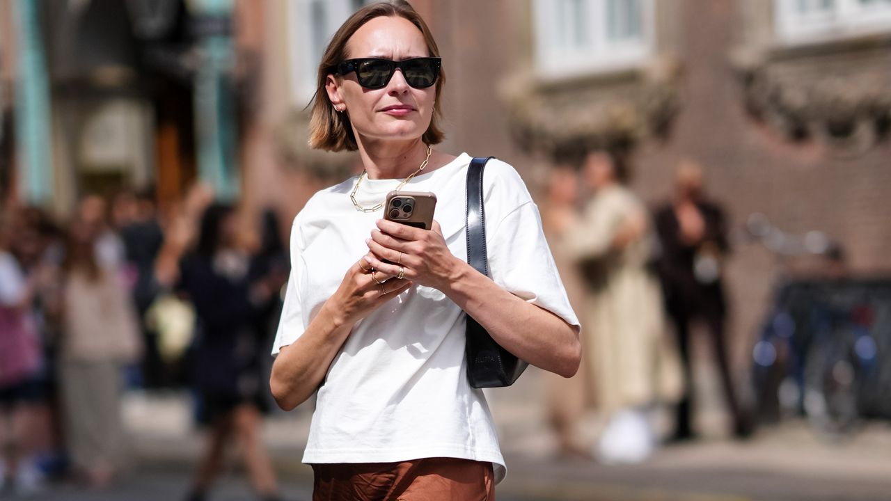 6 ways to wear a maxi skirt with trainers