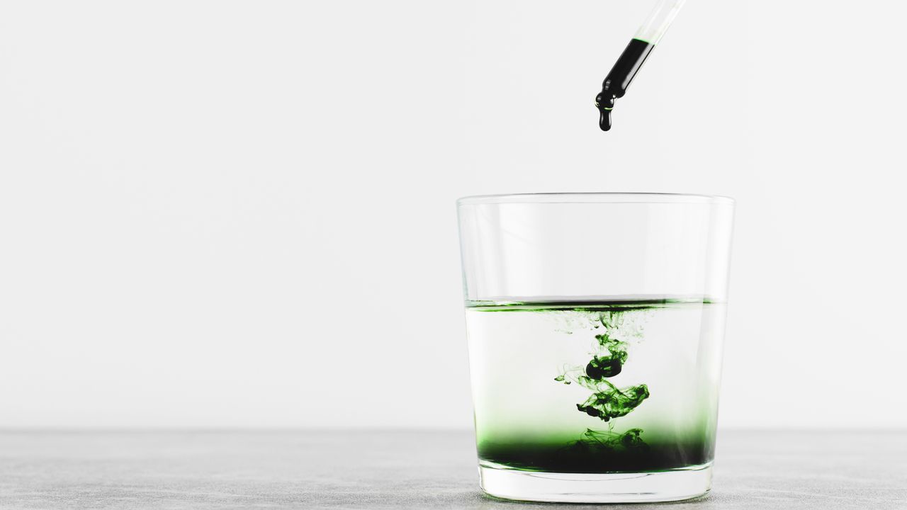 Are chlorophyll benefits worth the hype? Here's what the experts say