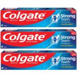 Colgate Strong Teeth, 200g (Pack of 3), India's No: 1 Toothpaste Brand, Calcium-boost for 2X Stronger Teeth, Prevents cavities, Whitens Teeth, Freshens Breath