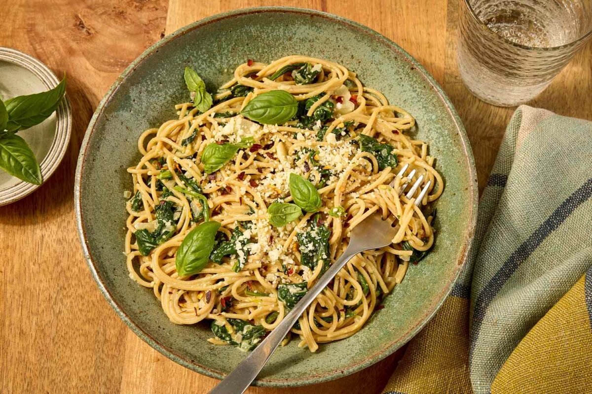 Creamy Lemon-Pesto Spaghetti & Spinach