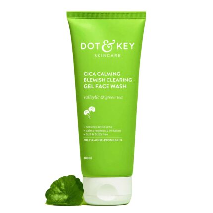 Dot & Key CICA Face Wash for Acne Prone Skin, 2% Salicylic Acid with Green Tea | For Oily & Sensitive Skin | Sulphate Free for Men & Women | Oil Control Face Wash with Zinc | 100ml