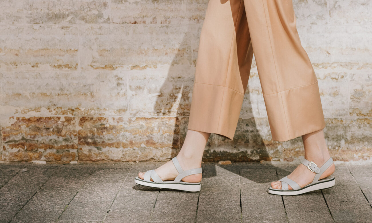How To Break In Your New Shoes, According To A Podiatrist
