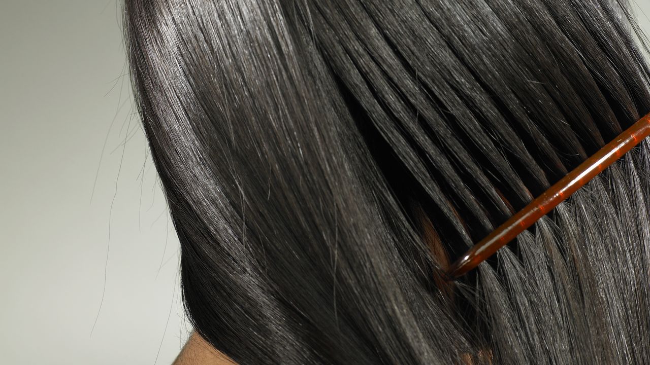 How to Get Shiny Hair, According to Professional Hairstylists