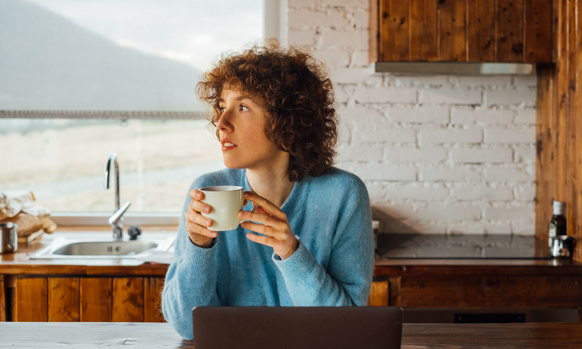 I'm A Nutritional Psychiatrist: Drink This When You Start Feeling Anxious