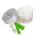 Kozicare Kojic Acid Cream with Hyaluronic Acid & Vitamin E | Lightweight Moisturizer with SPF 50 | Nourishing for All Skin Types | Achieve Radiant, Flawless Skin | Perfect for Women & Men - 50 gm