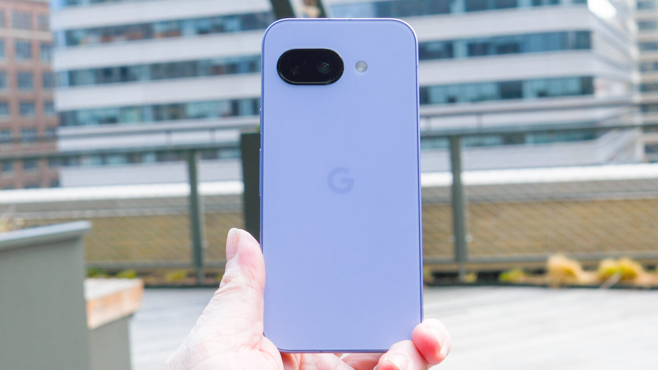 Motorola Razr Ultra 2025 review: it answers every excuse not to buy one (yes, even yours)