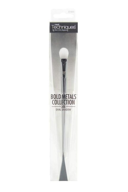 Real Techniques 200 Oval Shadow Brush, 0.914 Ounce, Blend Shadows and Apply Eyeshadow, Ideal for Powder, Cream, and Glitter Eye Shadows, with Ultra Plush Custom Cut Synthetic Bristles