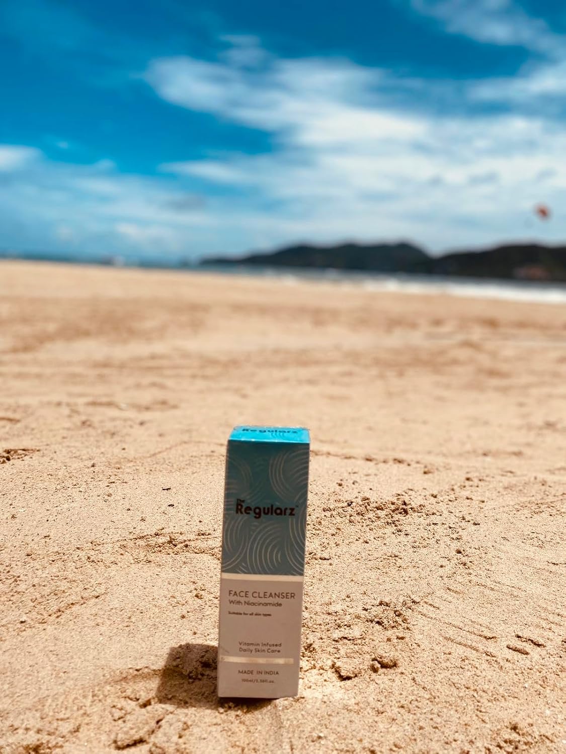 Regular daily use face cleanser, NIACINAMIDE daily gentle face cleanser, deep cleansing, refreshing,oil free, hydrating, exfoliating, purifying. Specially suited for Indian skin.Pack of 100ml