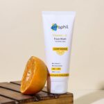 Seraphil Vitamin C Face Wash for Bright, Glowing Skin | 5% Vitamin C + 3% Niacinamide | Gentle, Sulphate-Free Cleanser with Hyaluronic Acid & Glycerin | For Normal to Dry, Dull Skin | 100 ml