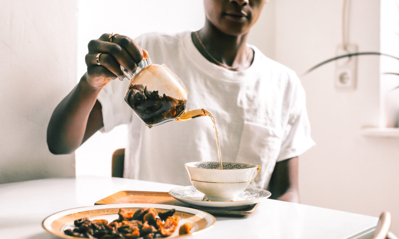 So "Longevity Tea" Is A Thing & It's Easier To Make Than You'd Expect