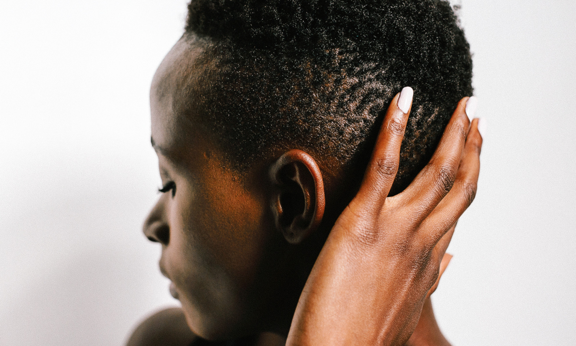 This Is The Quickest Way To Ease A Dry Scalp, DIY-Style