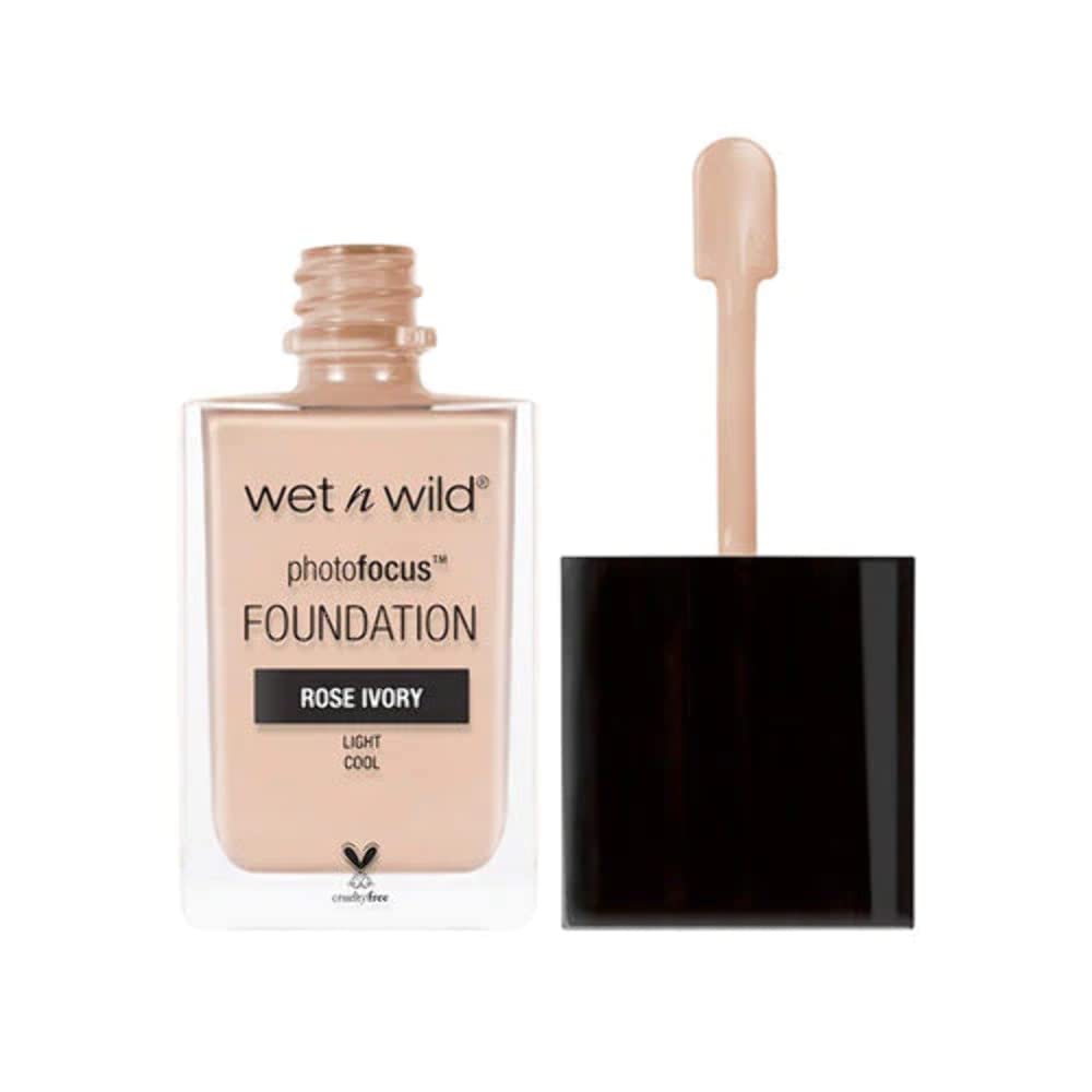 Wet n Wild Photo Focus Matte Liquid Foundation (Rose Ivory, 30 milliliters)