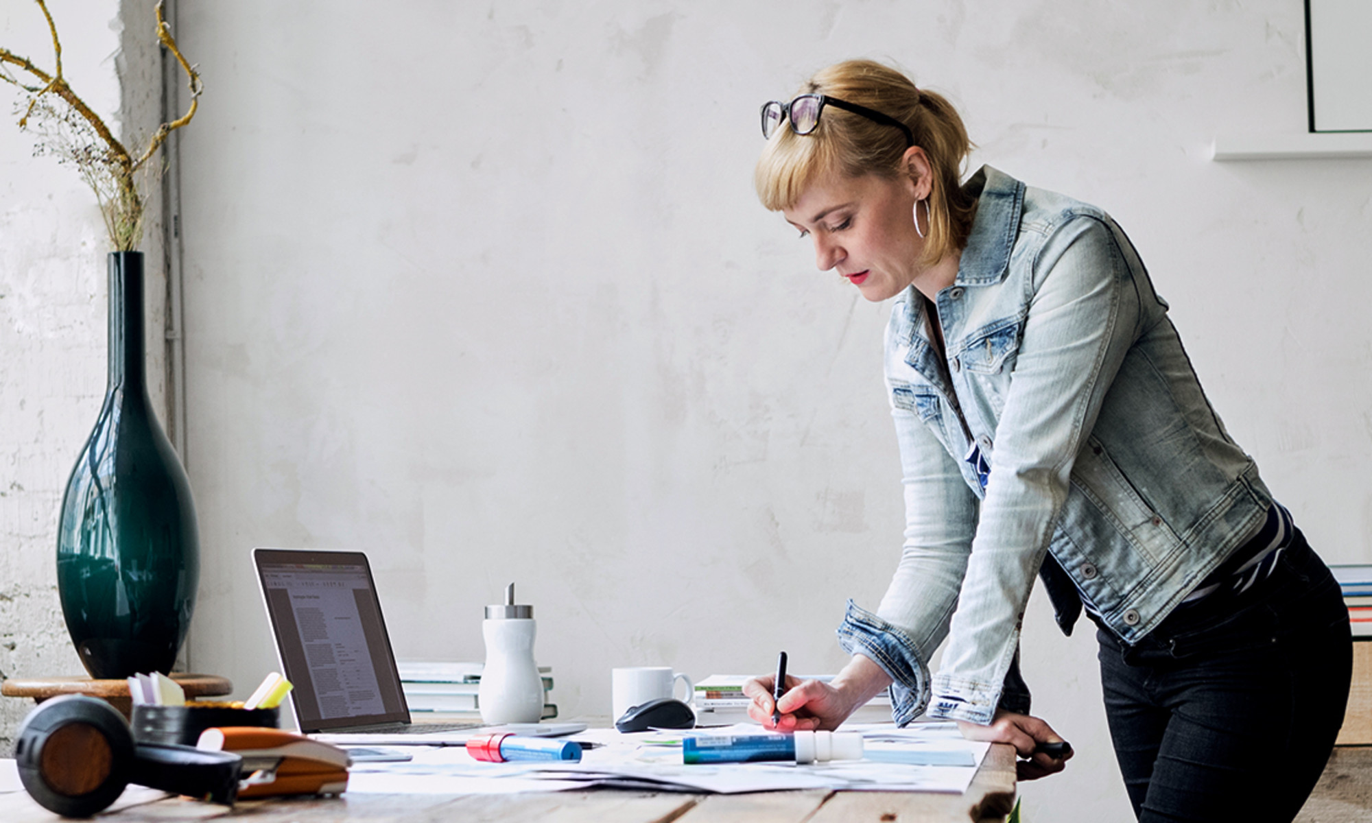 Workplace Burnout: 5 Ways To Increase Happiness While You Work