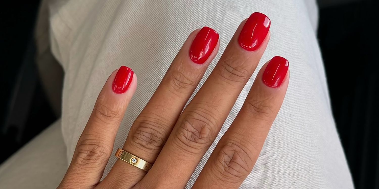 20 Apple Red Manicures to Take You From Summer to Fall