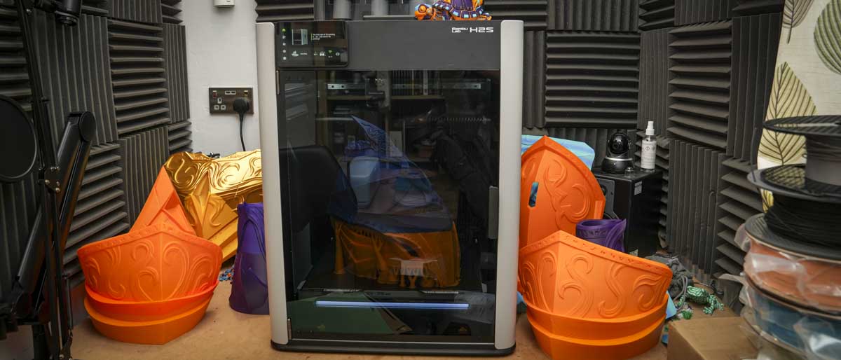 Bambu Lab HS2 3D printer during our review