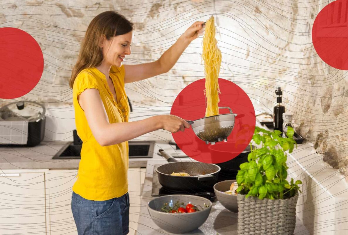 Experts' Top Anti-Inflammatory Ingredient to Add to Pasta