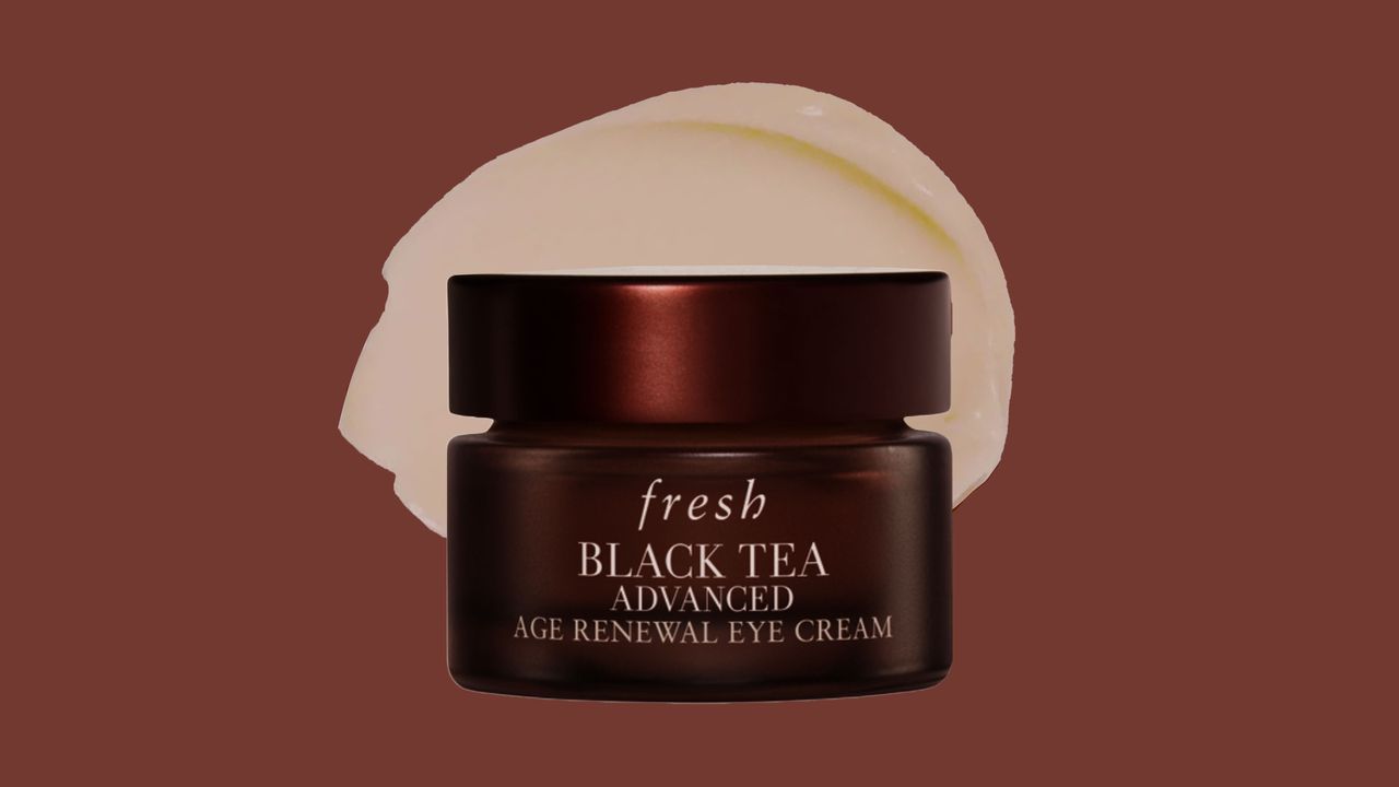 Fresh Black Tea Anti-Aging Eye Cream Feels So Soothing On Hot Summer Mornings—Review