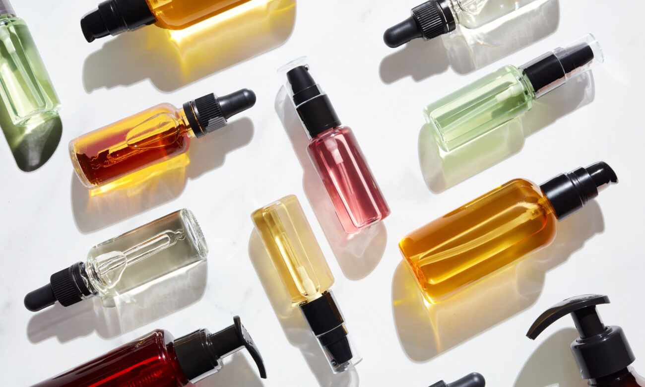 Gotta Go? Spray This 2-Ingredient DIY Bathroom Freshener First