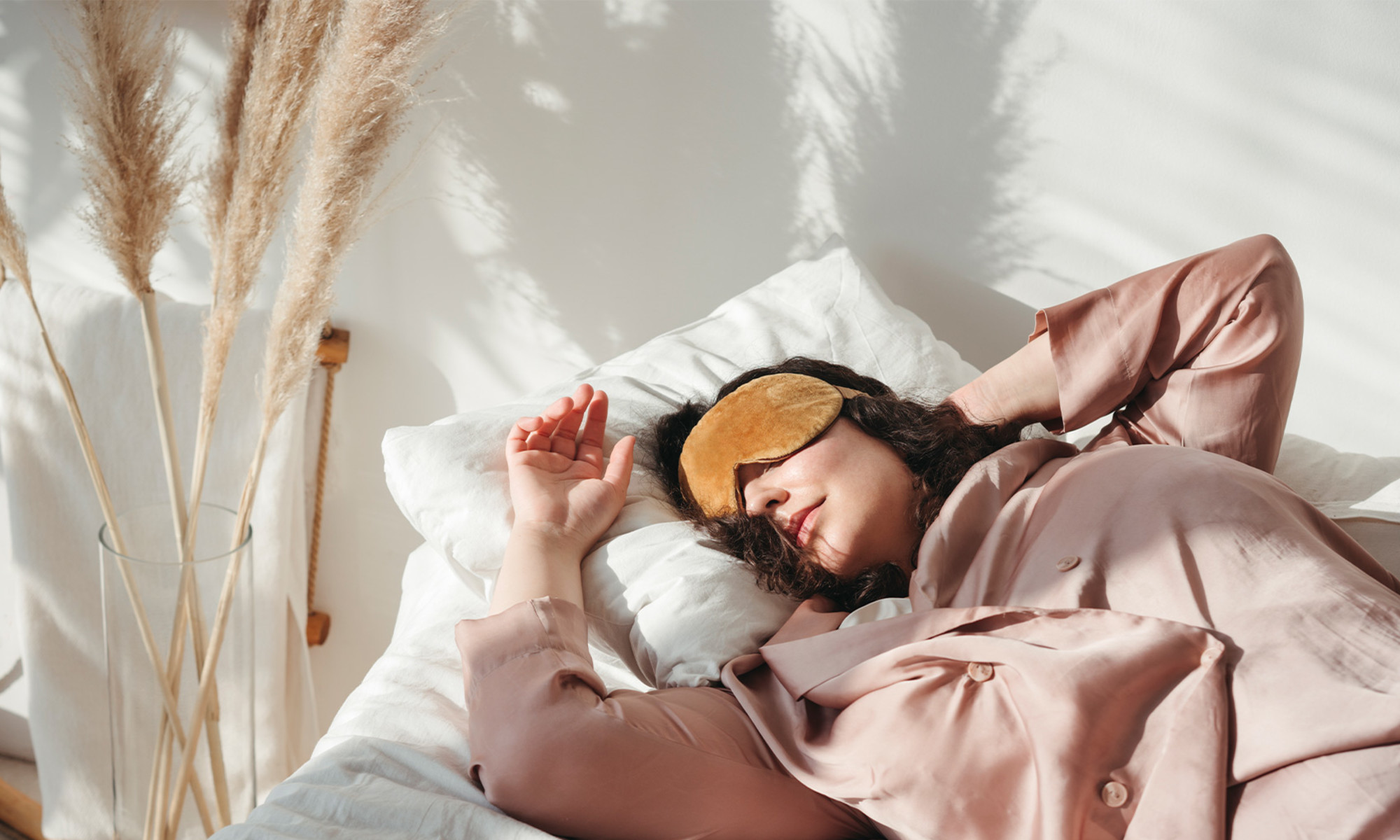 Why This MD Wants You To Stop Taking Melatonin (& What To Do Instead)