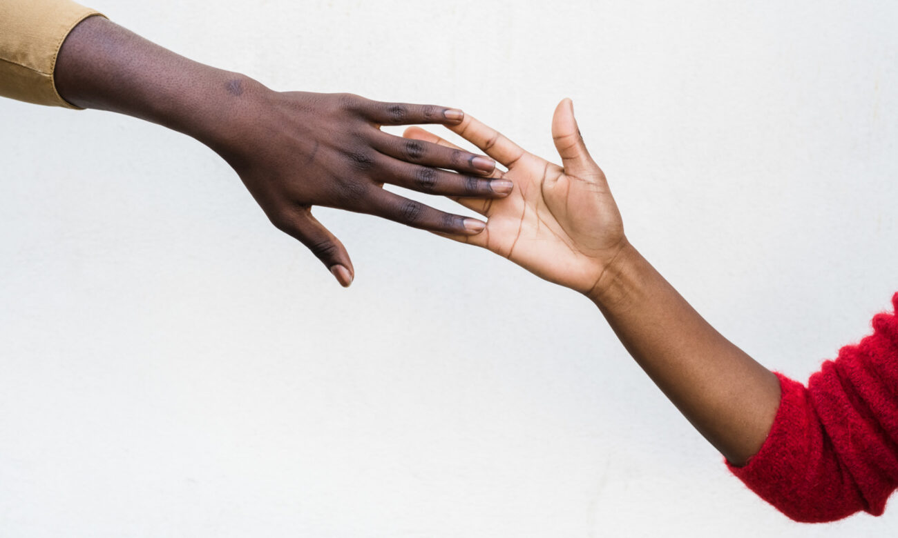 Why We Tend To Confuse Compassion & Pity, From A Psychoanalyst