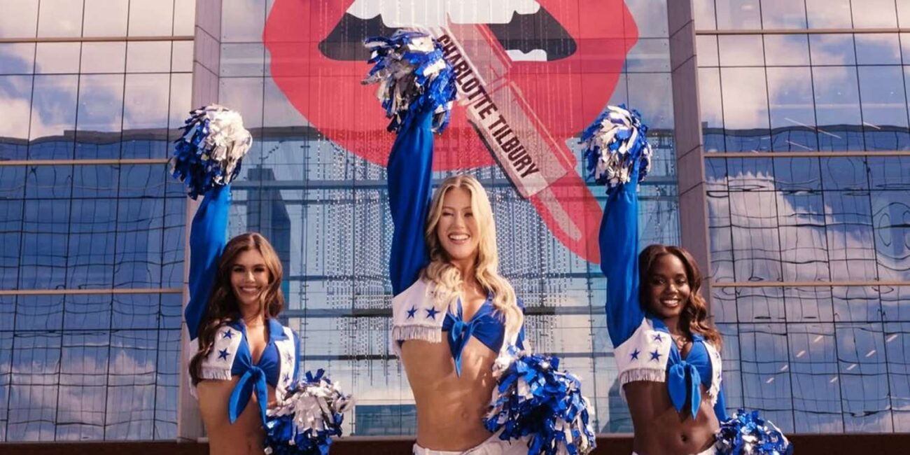 How to Do Dallas Cowboy Cheerleader Makeup