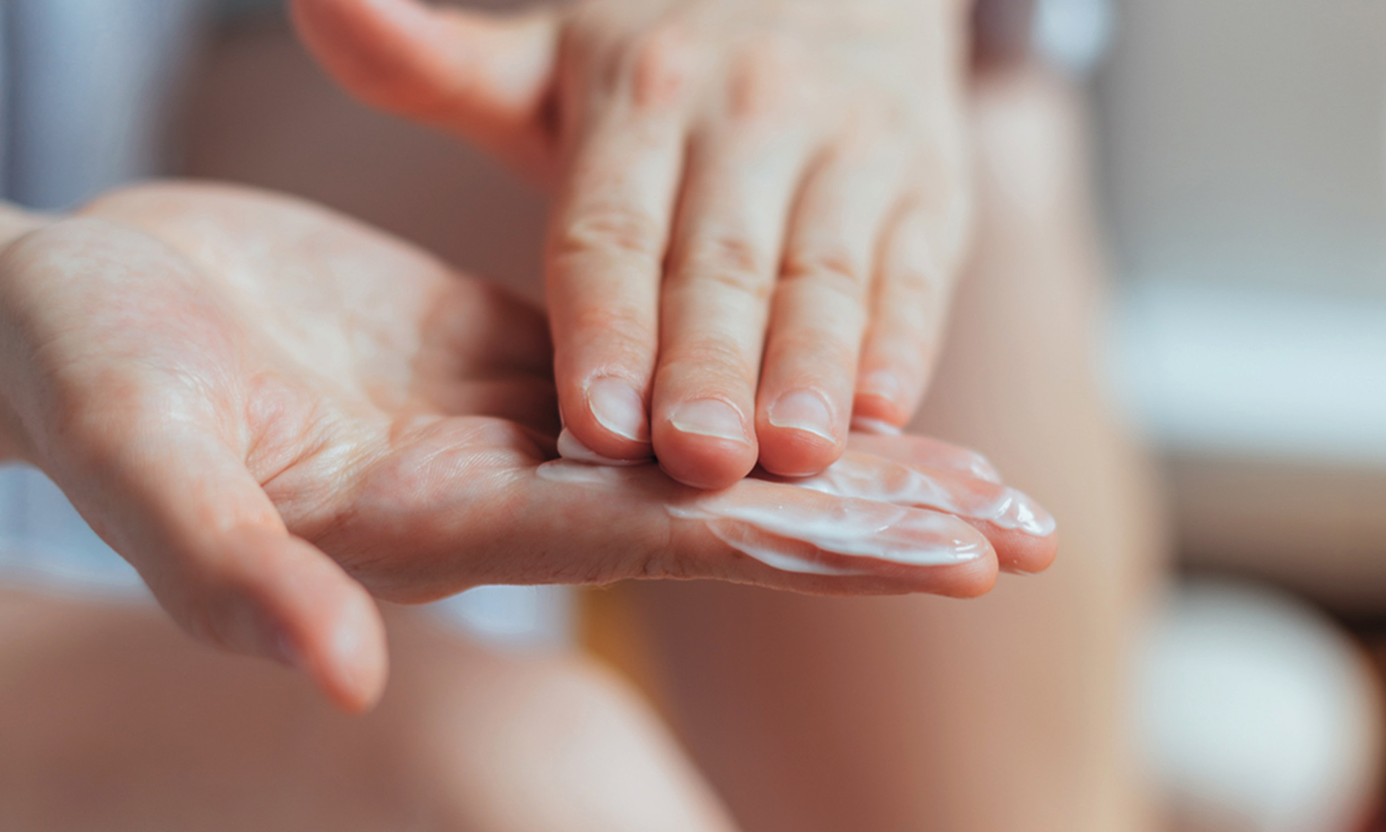 3 Ways To Treat Stubborn Dark Spots On The Hands