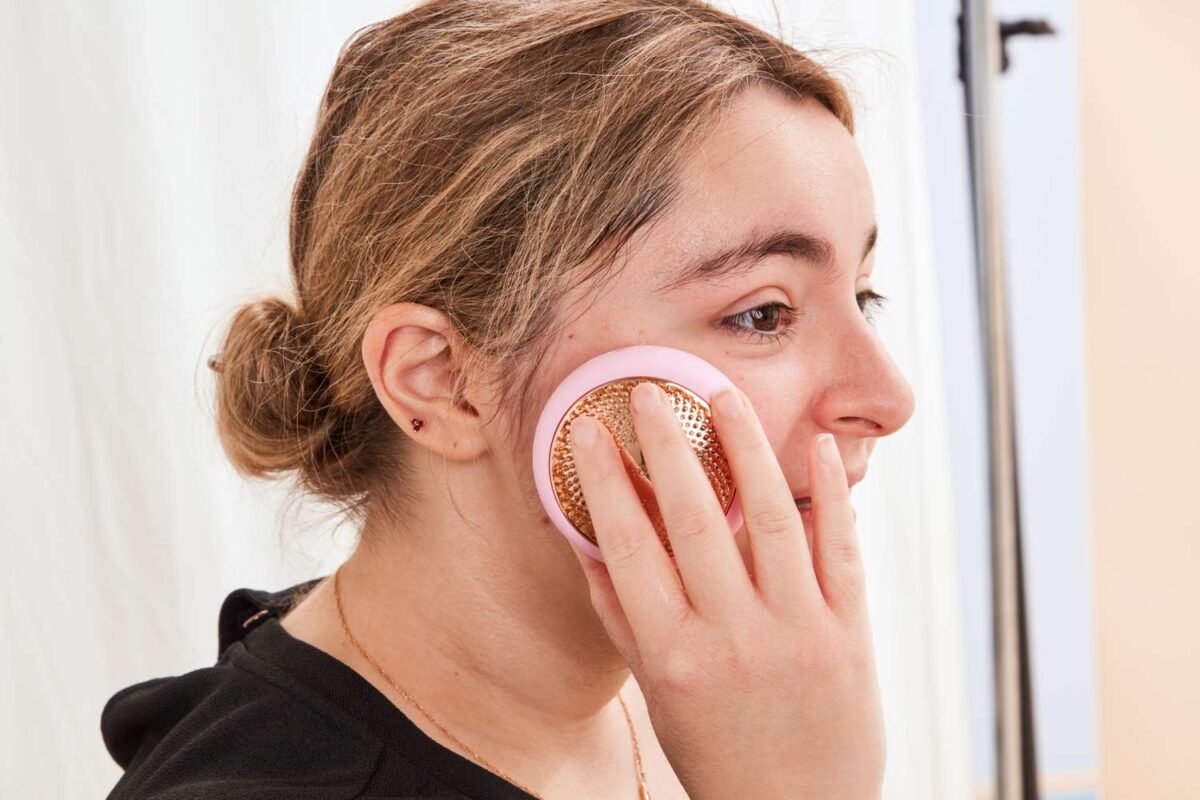 The 10 Best Light Therapy Masks of 2025, Tested