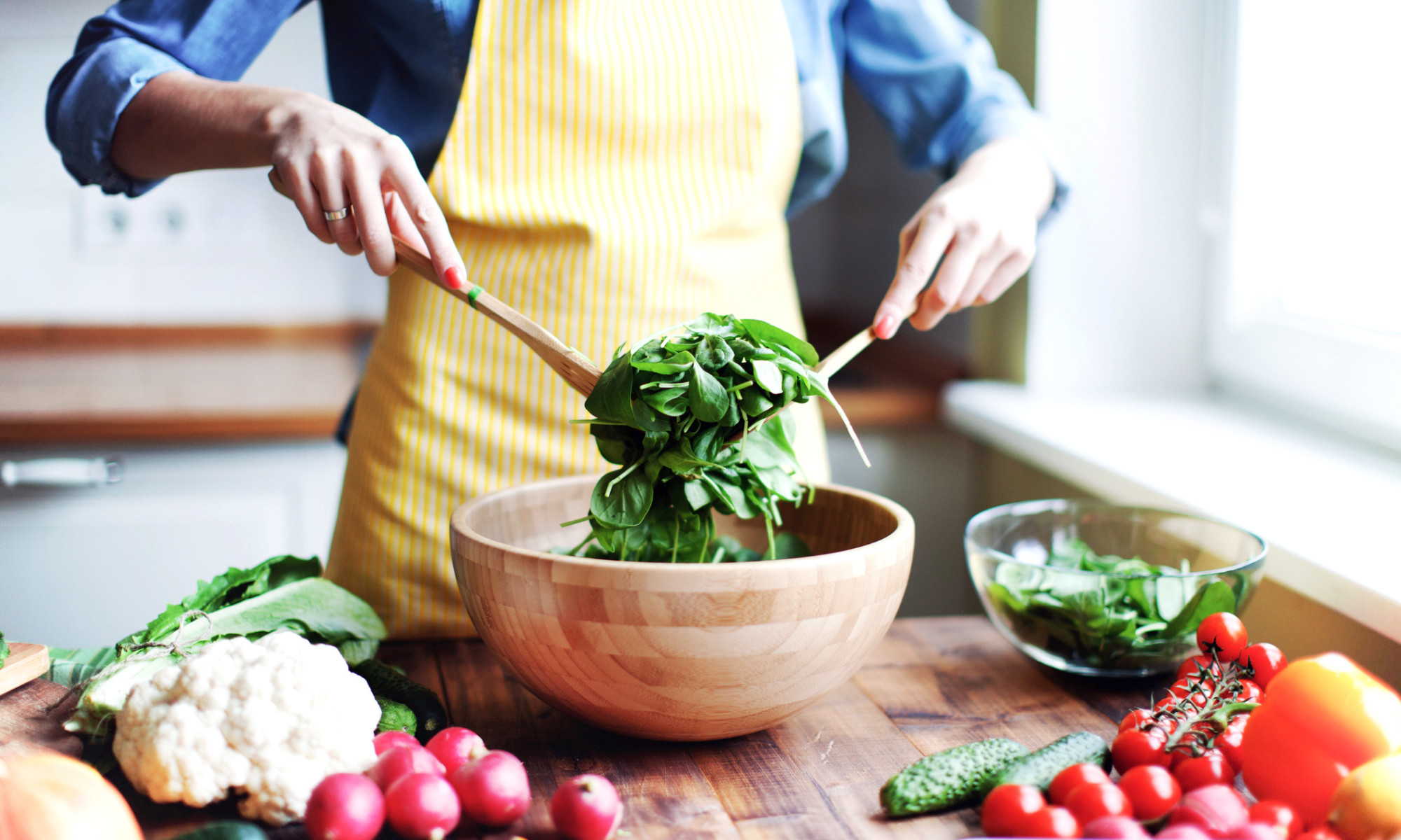 What Really Balances Blood Sugar? I Tested 5 Hacks With A CGM